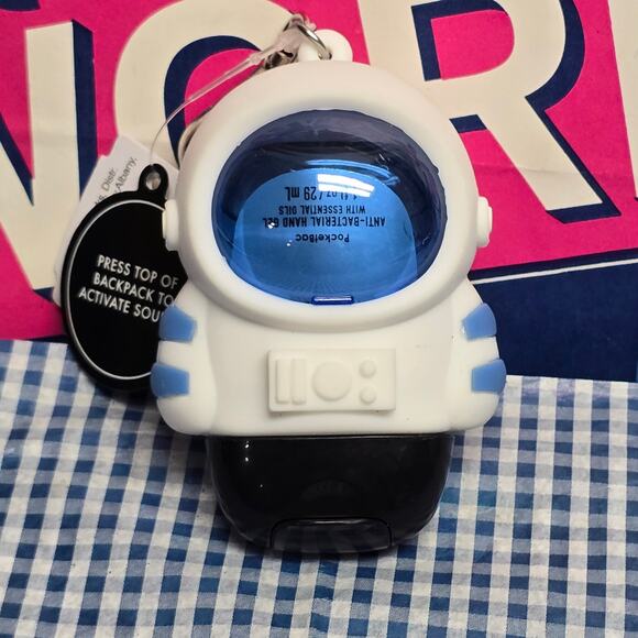 BBW Noise Making / Visor Moves Astronaut Pocketbac Holder & Ocean Refill - Picture 2 of 2